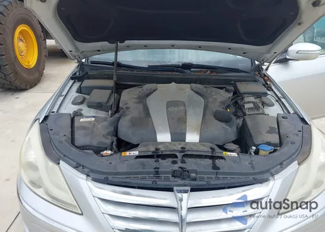 2013 Hyundai Genesis 3.8 z USA, uszkodzony, nr VIN KMHGC4DD0DU223899